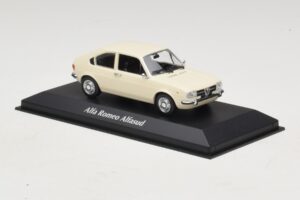 Alfa Romeo Alfasud Weiß Maxichamps 1:43 940120101 Druckguss — Bild 3 von 5