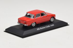 Alfa Romeo Giulia 1600 Rot Maxichamps 1:43 940120901 Druckguss — Bild 2 von 5