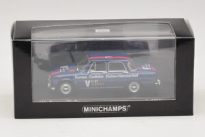 Alfa Romeo Giulia Europa-Testfahrt Sizilien-Hammerfest Minichamps 1:43 400120905 Druckguss — Bild 5 von 5