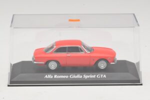 Alfa Romeo Giulia Sprint GTA Rot Maxichamps 1:43 940120440 Druckguss — Bild 4 von 5