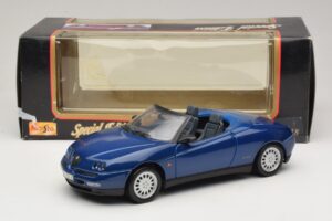 Alfa Romeo Spider 916 Blau Maisto 1:18 31831 Druckguss — Bild 8 von 8