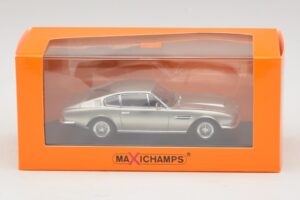 Aston Martin DBS Silber Maxichamps 1:43 940137600 Druckguss — Bild 5 von 5