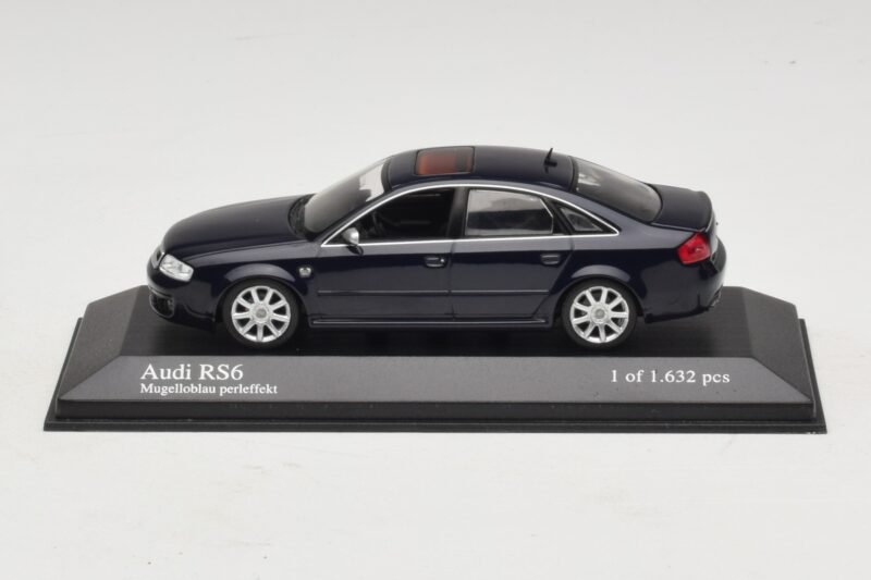 Audi RS6 C5 Blau Metallic Minichamps 1:43 400011702 Druckguss
