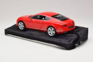 Bentley Continental GT Orange Minichamps 1:18 100139922-P1 Druckguss — Bild 7 von 8