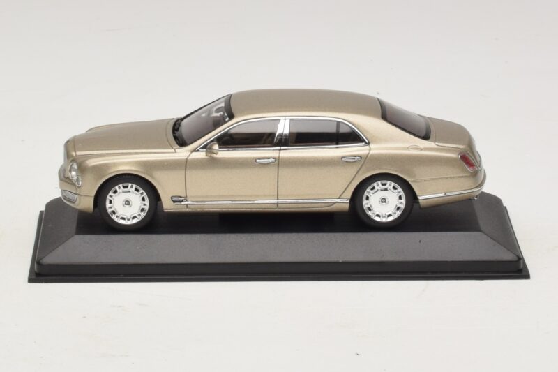 Bentley Mulsanne Gold Metallic Minichamps 1:43 40433 Druckguss