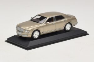 Bentley Mulsanne Gold Metallic Minichamps 1:43 40433 Druckguss — Bild 2 von 5