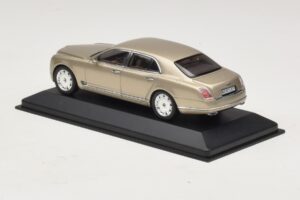 Bentley Mulsanne Gold Metallic Minichamps 1:43 40433 Druckguss — Bild 3 von 5