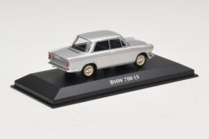 BMW 700 LS Silber Maxichamps 1:43 940023700 Druckguss — Bild 2 von 5