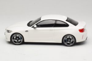 BMW M2 F87 Weiß Minichamps 1:18 155026104 Druckguss — Bild 3 von 6