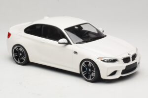 BMW M2 F87 Weiß Minichamps 1:18 155026104 Druckguss — Bild 4 von 6