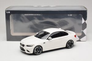 BMW M2 F87 Weiß Minichamps 1:18 155026104 Druckguss — Bild 6 von 6
