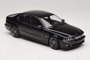 BMW M5 E39 Schwarz KK-Scale 1:18 KKDC181623 Druckguss — Bild 4 von 6