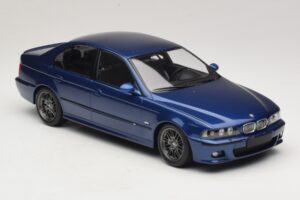 BMW M5 E39 Blau Metallic KK-Scale 1:18 KKDC181621 Druckguss — Bild 4 von 6
