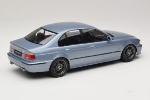 BMW M5 E39 Silverstone Blue Metallic KK-Scale 1:18 KKDC181622 Druckguss — Bild 2 von 6