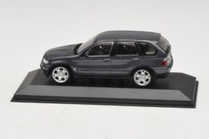 BMW X5 E53 4.4i Grau Metallic Ersatzkarton Minichamps 1:43 80420393166-R1 Druckguss