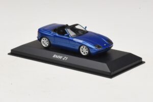 BMW Z1 E30 Blau Metallic Maxichamps 1:43 940020101 Druckguss — Bild 3 von 5