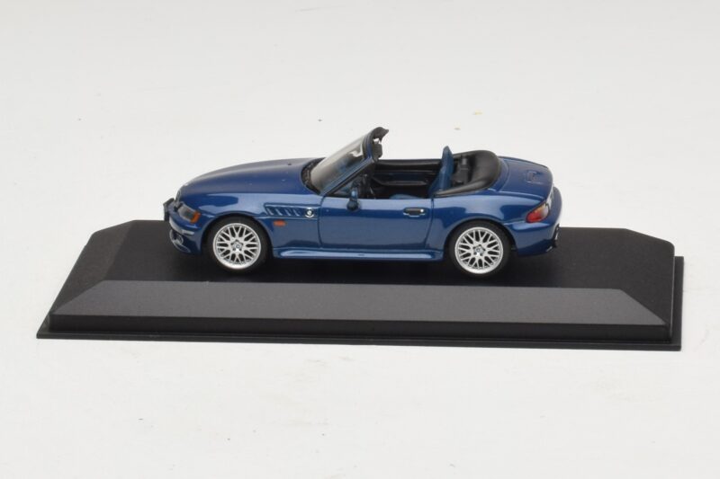 BMW Z3 E36/7 1.8 M Package Blau Ersatzkarton Minichamps 1:43 80429411714-R1 Druckguss