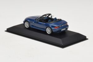 BMW Z3 E36/7 1.8 M Package Blau Ersatzkarton Minichamps 1:43 80429411714-R1 Druckguss — Bild 3 von 5