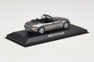 BMW Z3 Grau Metallic Maxichamps 1:43 940024330 Druckguss — Bild 2 von 5