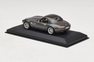 BMW Z8 E52 Hardtop Grau Minichamps 1:43 BMW022 Druckguss — Bild 3 von 5