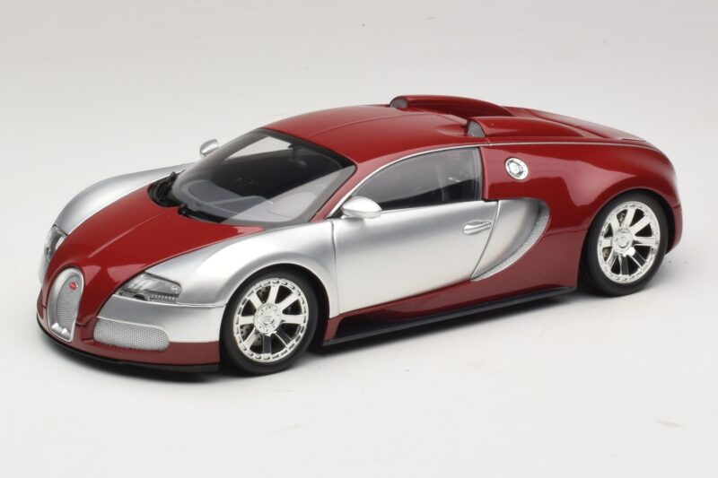 Bugatti Veyron Centenaire Edition Chrome Red Minichamps 1:18 100110851 Druckguss