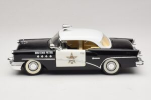 Buick Century Sun State Patrol Mira 1:18 6118 Druckguss — Bild 4 von 8