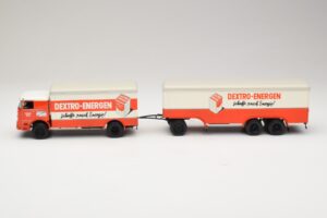 Bussing LU 11/16 Kofferanhänger Dextro Energen Minichamps 1:43 499073940 Druckguss — Bild 3 von 6