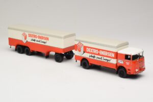Bussing LU 11/16 Kofferanhänger Dextro Energen Minichamps 1:43 499073940 Druckguss — Bild 4 von 6