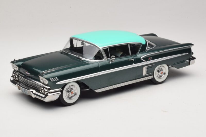 Chevrolet Bel Air Impala Coupe Dunkelgrün Metallic & Grün KK-Scale 1:18 KKDC181594 Druckguss
