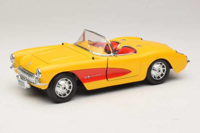 Chevrolet Corvette C1 Cabrio Gelb Rot Bburago 1:18 3034-M2 Druckguss