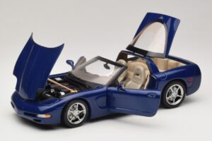 Chevrolet Corvette C5 Commemorative Edition Blau AUTOart 1:18 71157 Druckguss — Bild 2 von 9