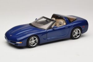 Chevrolet Corvette C5 Commemorative Edition Blau AUTOart 1:18 71157 Druckguss — Bild 3 von 9