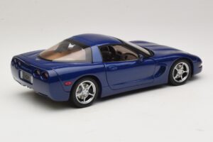 Chevrolet Corvette C5 Commemorative Edition Blau AUTOart 1:18 71157 Druckguss — Bild 4 von 9