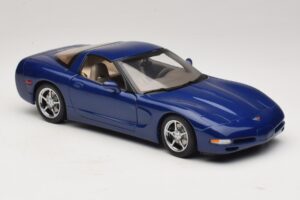 Chevrolet Corvette C5 Commemorative Edition Blau AUTOart 1:18 71157 Druckguss — Bild 7 von 9