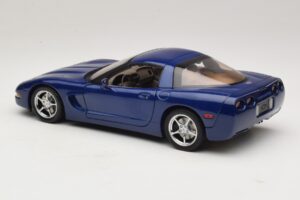 Chevrolet Corvette C5 Commemorative Edition Blau AUTOart 1:18 71157 Druckguss — Bild 8 von 9