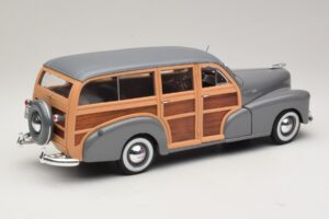 Chevrolet Fleetmaster Woody Grau Maisto 1:18 31854 Druckguss — Bild 3 von 8