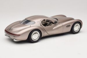 Chrysler Atlantic Beige Guiloy 1:18 68570 Druckguss — Bild 3 von 8
