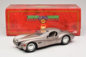 Chrysler Atlantic Beige Guiloy 1:18 68570 Druckguss — Bild 8 von 8