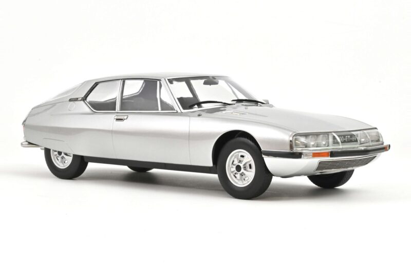 Citroen SM Pearl Grey Norev 1:12 121707 Druckguss