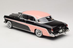 DeSoto Fireflite Sedan Schwarz & Rosa KK-Scale 1:18 KKDC181542 Druckguss — Bild 5 von 6