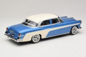 DeSoto Fireflite Sedan Blau Metallic & Creme KK-Scale 1:18 KKDC181544 Druckguss — Bild 2 von 6