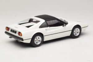 Ferrari 308 GTS Weiß MCG 1:18 MCG18664 Druckguss — Bild 2 von 6