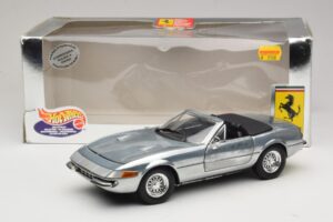Ferrari 365 GTS Chrome Silver Hot Wheels 1:18 25738 Druckguss — Bild 8 von 8