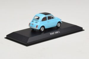 Fiat 500 L Blau Maxichamps 1:43 940121601 Druckguss — Bild 2 von 5