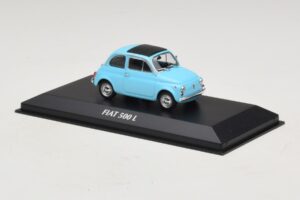 Fiat 500 L Blau Maxichamps 1:43 940121601 Druckguss — Bild 3 von 5