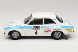 Ford Escort Mk1 RS1600 #4 R. Clark / T. Mason Winners RAC Rally 1972 Minichamps 1:18 100728104 Druckguss — Bild 4 von 8