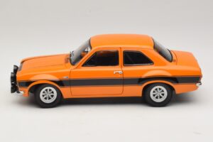 Ford Escort Mk1 RS1600 AVO Orange Mit Schwarzen Streifen Minichamps 1:18 100688104 Druckguss — Bild 4 von 8