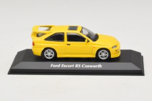 Ford Escort RS Cosworth Gelb Maxichamps 1:43 940082101 Druckguss