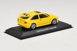 Ford Escort RS Cosworth Gelb Maxichamps 1:43 940082101 Druckguss — Bild 2 von 5