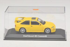 Ford Escort RS Cosworth Gelb Maxichamps 1:43 940082101 Druckguss — Bild 4 von 5